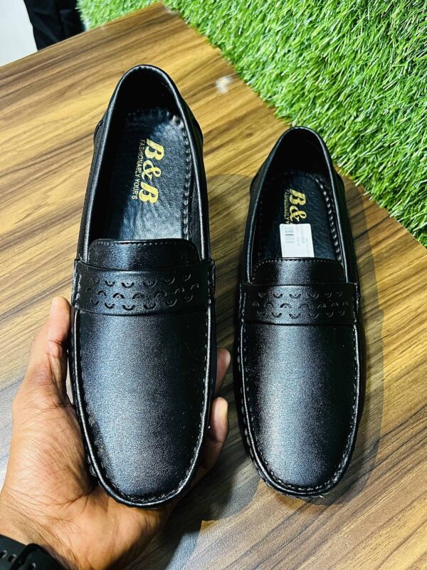 Black Loafer Wholesale