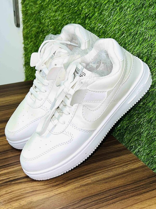 Color Changing Shoes Wholesale