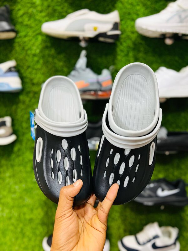 Men Crocs Wholesale