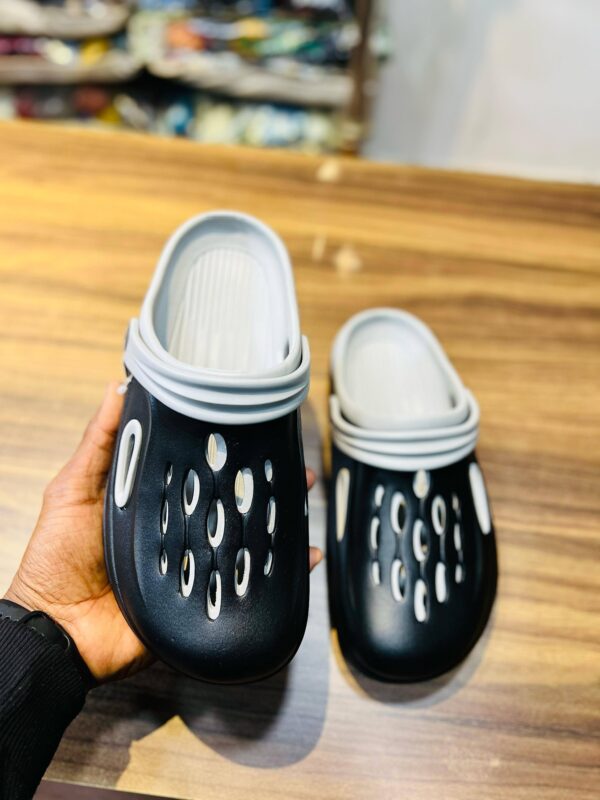 Crocs Wholesale