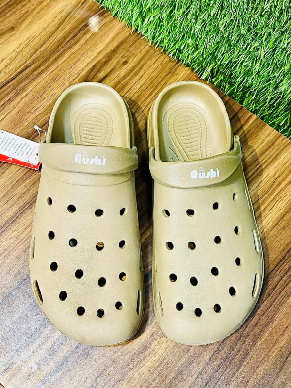 Men Crocs Wholesale